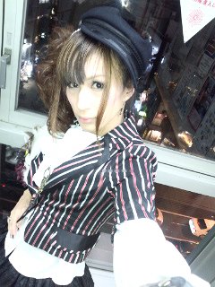 110923_205200_ed.jpg